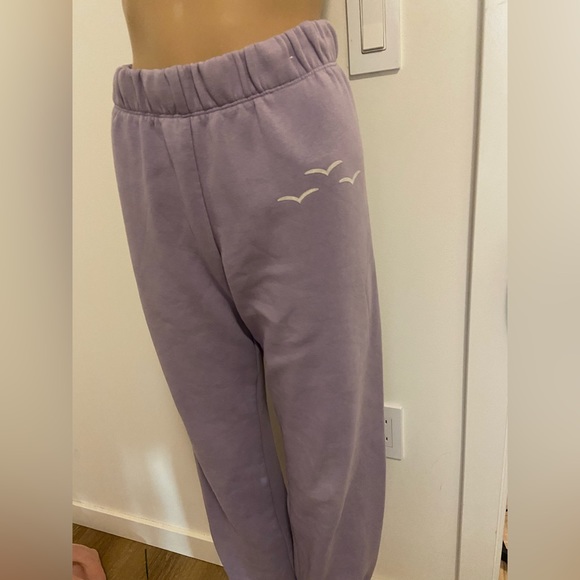 NOVA PREMIUM FLEECE RELAXED SWEATPANTS IN LAVENDER - Picture 3 of 4